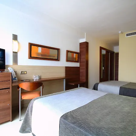 Aqua Aquamarina & Hotel 4*