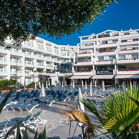 Aqua Aquamarina & Hotel 4*
